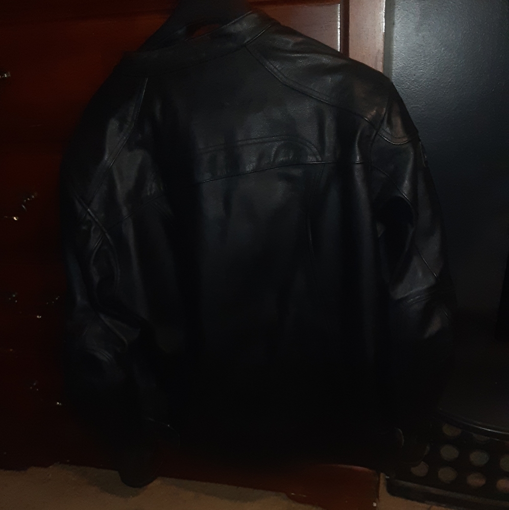 Motorcycle jacket - Picture 2 of 2